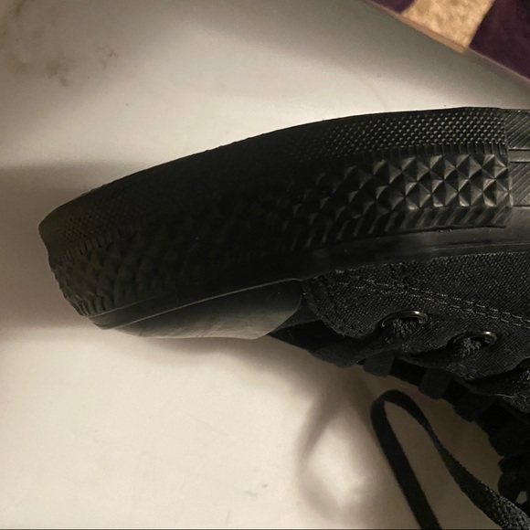 ‼️FRIDAY 🔪THE 🔪13th‼️ONE🔪 OF 🔪A KIND‼️🔪CUSTOM MADE CONVERSE ALL STARS‼️ 🔪 - Picture 3 of 13